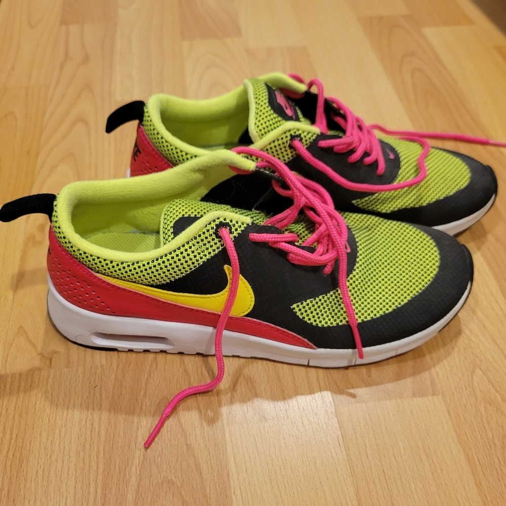Nike size 6y. Used. Very good condition